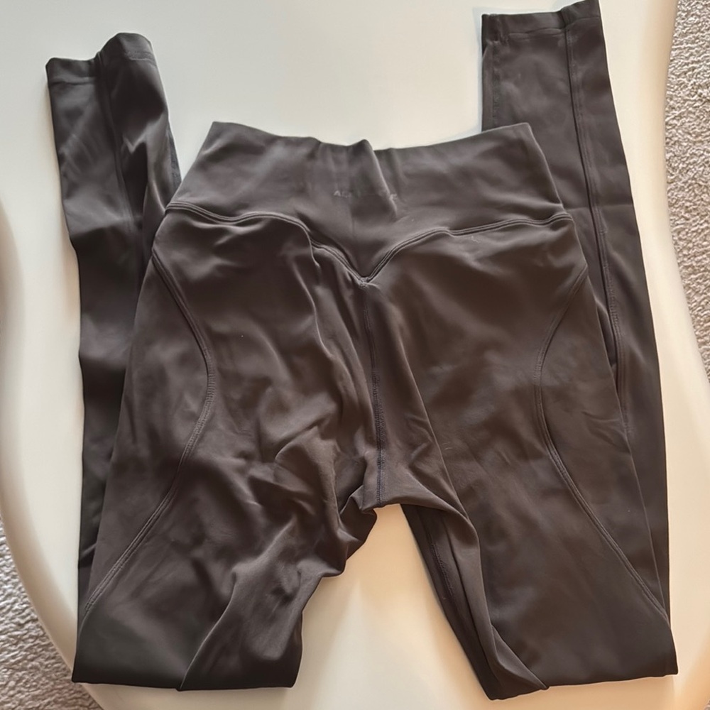 Alphalete Brown Leggings